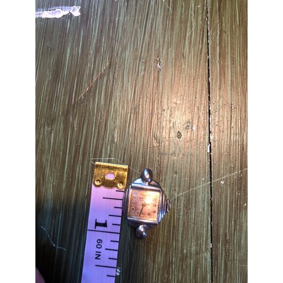 Gruen Vintage Women\'s Silver Small Thin Watch - Needs Battery main image 4